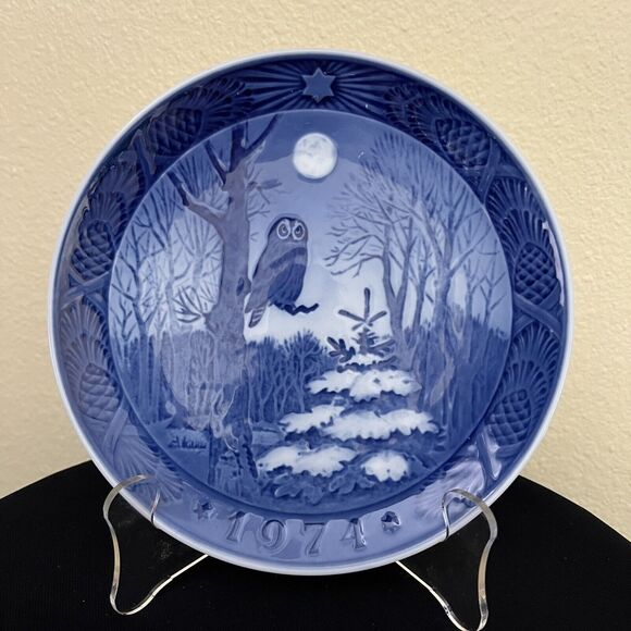 Vtg Christmas Plate Royal Copenhagen RC Year 1974 Winter Twilight Owl Tree 7" - Picture 1 of 4